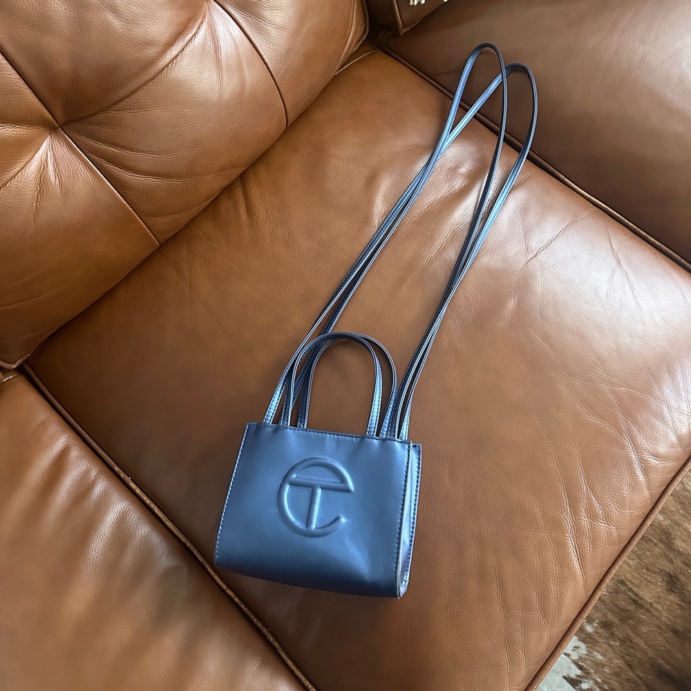 telfar small shopping bag in cobalt